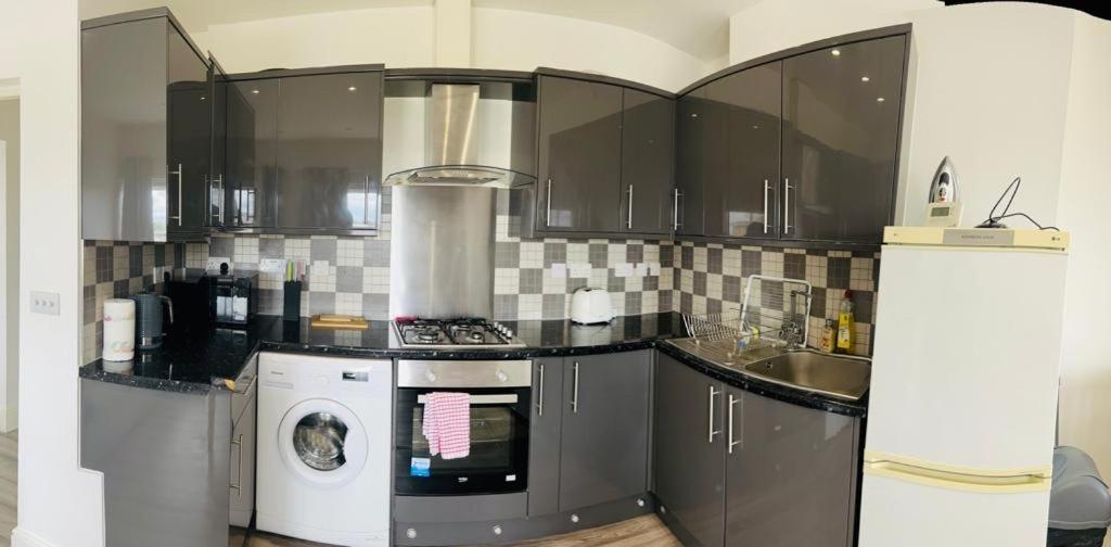 Entire New Flat With View To River Yare, H7 Διαμέρισμα Γκρέιτ Γιάρμουθ Εξωτερικό φωτογραφία